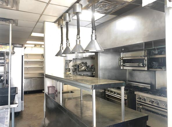 1739 Pearl St, Boulder, CO 80302